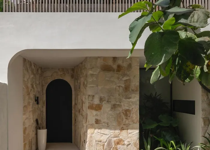 Hotel Lyvin Bingin