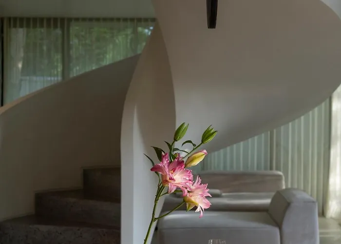 Hotel Lyvin Bingin Uluwatu